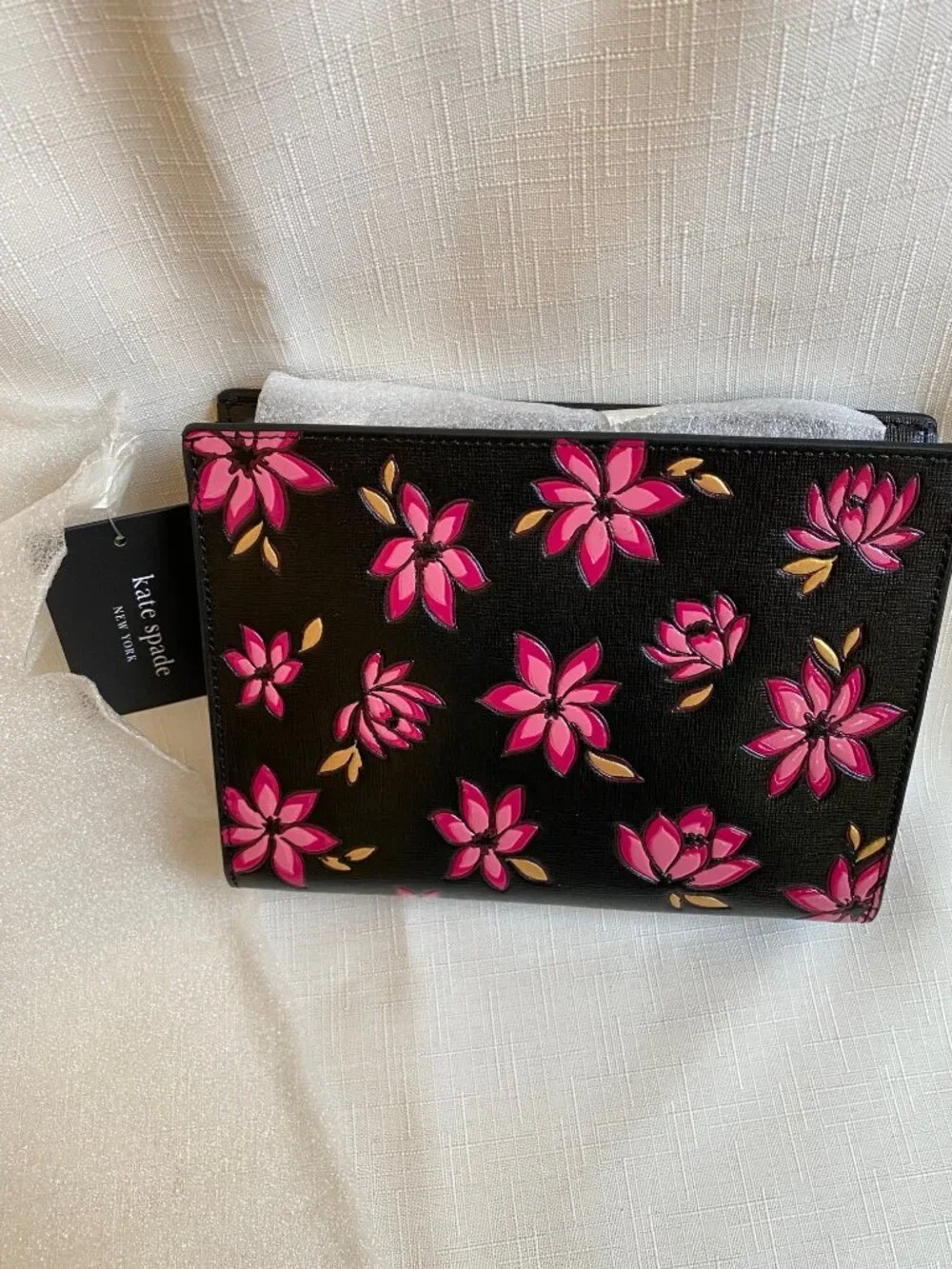 Kate Spade wristlet clutch Morgan Winter Blooms NWT